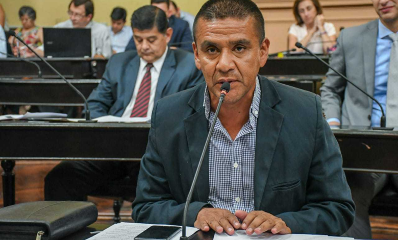 El senador Dani Nolasco Impulsan proyecto para incluir a usuarios de paneles solares en régimen de subsidios.