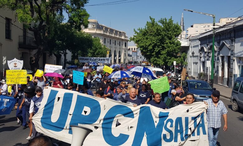 Denuncian descuentos indebidos en los sueldos.