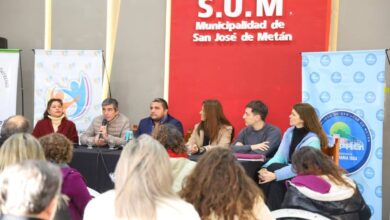 El anuncio se realizó en el SUM Municipal.
