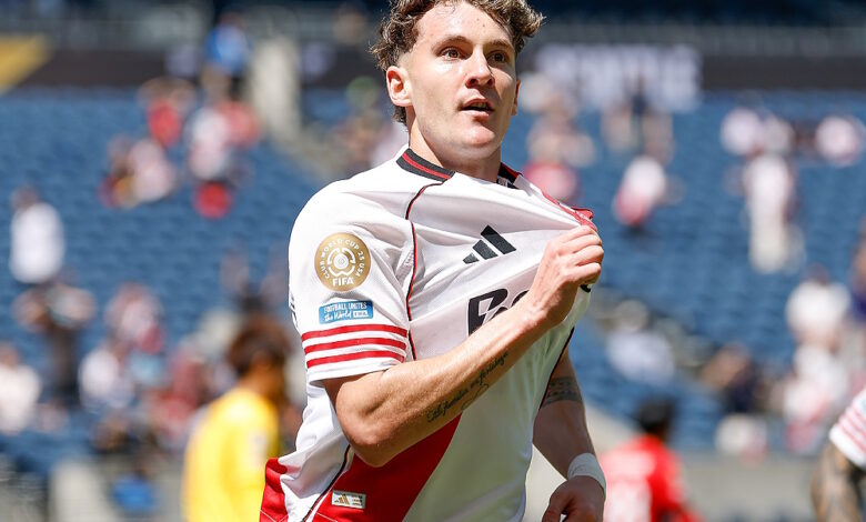 EPIGRAFE: Facundo Colidio fue elegido como MVP del partido.