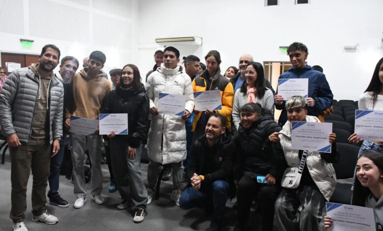 Los deportistas elegidos tendrán la beca por un año.