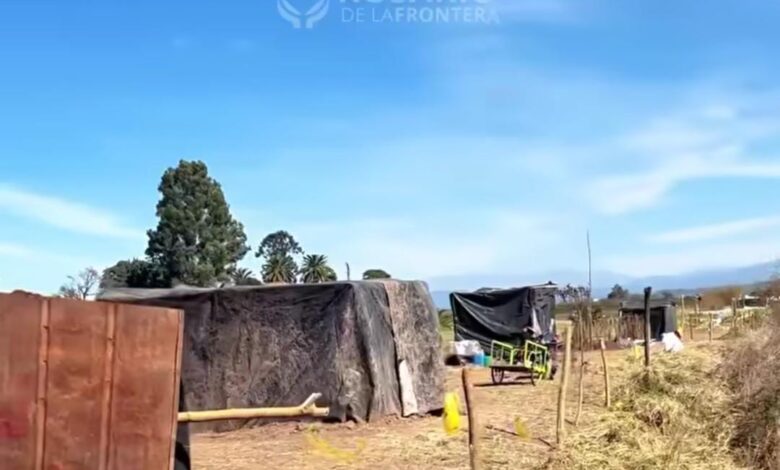 Familias asentadas en terrenos ferroviarios cercanos a las vías del tren. Foto: Municipalidad de Rosario de la Frontera