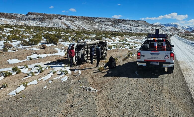 Uno de los siniestros viales ocurridos en la ruta por las nevadas.