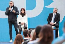 Máximo Kirchner abre la puerta a su candidatura y afirma que Cristina seguirá aportando al peronismo
