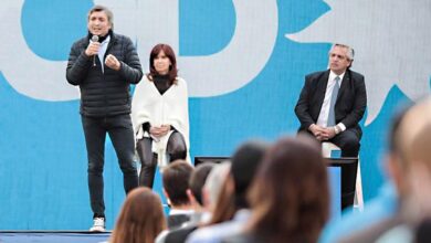 Máximo Kirchner abre la puerta a su candidatura y afirma que Cristina seguirá aportando al peronismo
