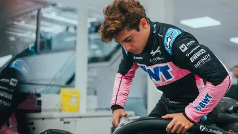 Colapinto bajo presión sobre las advertencias en su debut con Alpine