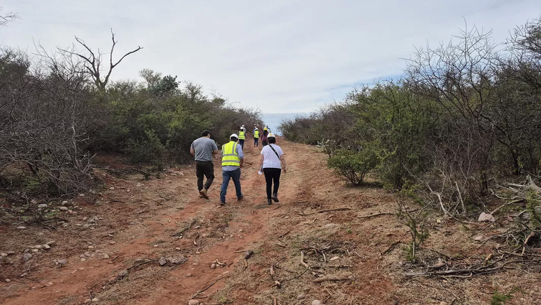 Fiscalizan las condiciones del pozo petrolero denunciado por pérdidas ...