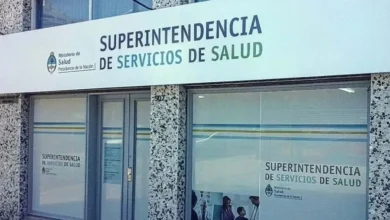 El gobierno eliminó dos obras sociales por irregularidades financieras