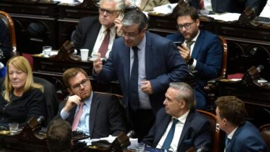 Germán Martínez, el presidente de la bancada K. Abajo, Pichetto, Massot y Stolbizer