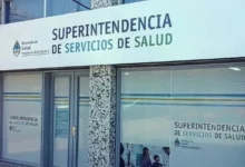 El gobierno eliminó dos obras sociales por irregularidades financieras