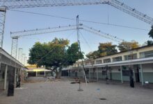 Retoman la obra del tinglado en la Escuela Lidia Sidorenko con avances significativos. Foto: RR SS
