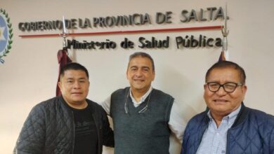 El ministro de Salud, Federico Mangione, se reunió con el intendente Rogelio Nerón y el diputado Manolo Catardo. Foto: Municipalidad de Santa Victoria Este
