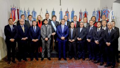 Milei junto a gobernadores.
