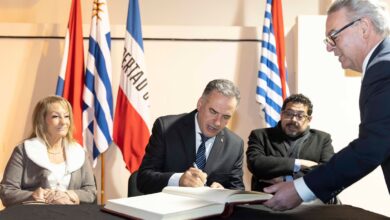 Japón se suma a Francia y Alemania en la advertencia sobre el nuevo pasaporte uruguayo