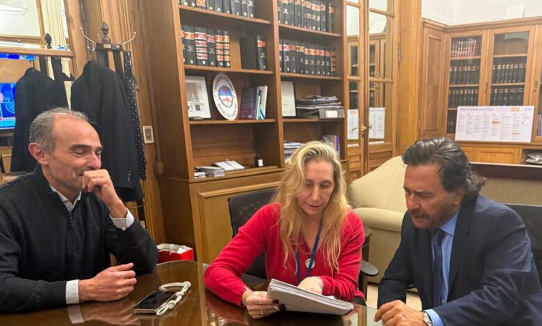 Karina Milei y el gobernador Sáenz.