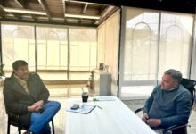 El intendente Manuel Saravia y el secretario del Interior de la Provincia, Javier Diez Villa.