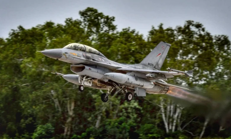 Tailandia ordena bombardeos y ofensiva aérea tras ataque de Camboya