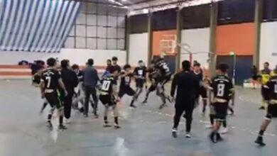 Partido entre Rosario de la Frontera y Joaquín V. González por los Juegos Evita terminó en una violenta pelea. Foto: RR SS