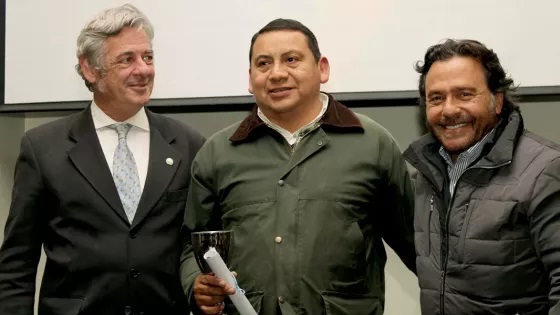 Con la presencia del gobernador Sáenz, Salta volvió a mostrar su riqueza artesanal en Palermo. Foto: Gobierno de Salta