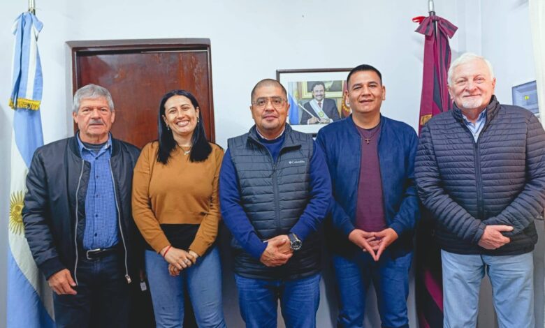 Intendentes de San Martín reunidos en Salvador Mazza.