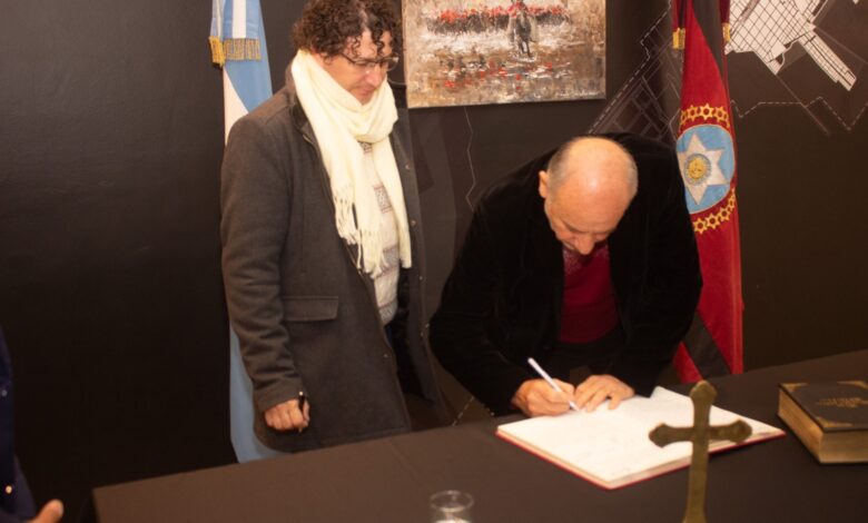 El intendente Carlos Rosso designó a Rodolfo Alderete como nuevo Director de Tránsito de General Güemes. Foto: Municipalidad de Güemes