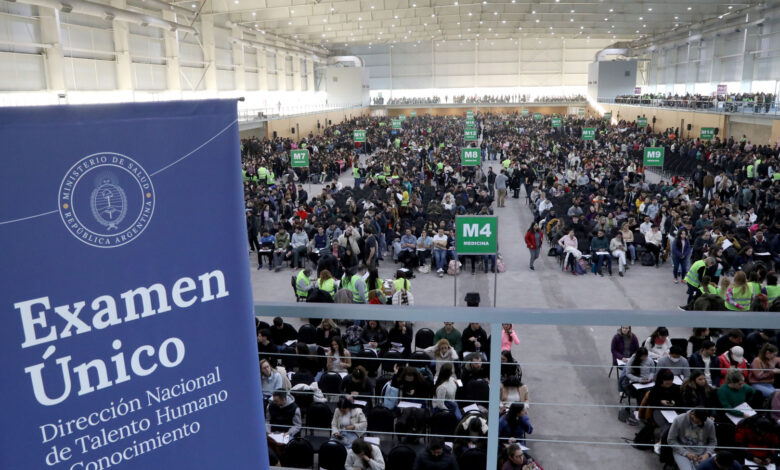 Ecuador pidió evitar el uso del caso de exámen residencia médica como excusa para discursos xenófobos