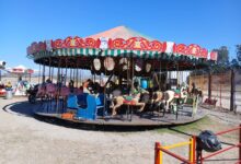 La calesita se ubica en la costanera de Vaqueros, un punto de referencia para la vida social del municipio. Foto: RR SS