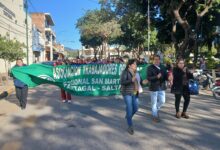 Municipales de Tartagal continúan el paro tras rechazar la propuesta del intendente Hernández Berni. Foto: RR SS