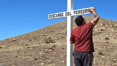 Vecinos de Cachi restauraron la Cruz del Peregrino. Foto: RR SS