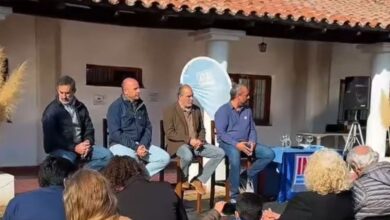 El intendente Enrique Borelli respaldó al nuevo director del INTA Cerrillos, Álvaro Paenza, en un encuentro con autoridades provinciales y del organismo. Foto: RR SS