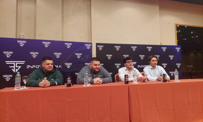 Lanzamiento oficial de Esports Arena.