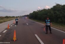 La Policía trabajando en el lugar.