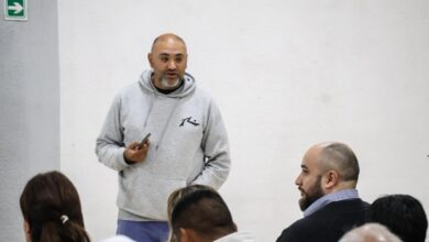 Reunión en el Salón de la Cámara del Tabaco