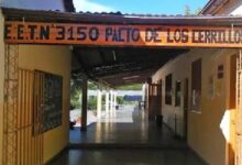 Alumnos de la Escuela de Educación Técnica N° 3150 “Pacto de los Cerrillos” desarrollan un proyecto innovador que busca optimizar la genética bovina. Foto: RR SS