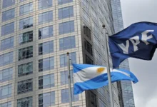 Argentina advierte que no podrá cumplir un fallo adverso sobre YPF sin el aval del Congreso