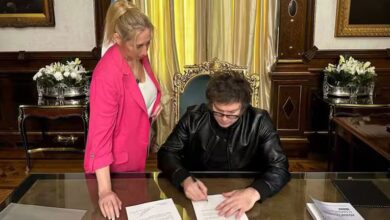 Milei veto las leyes de aumentos en jubilaciones y suspendió la emergencia en discapacidad