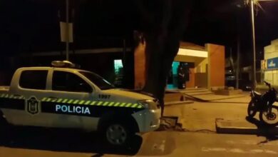 Tragedia en Orán: fallecen dos efectivos de la Policía en un tiroteo.