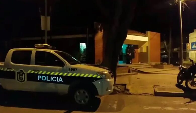 Tragedia en Orán: fallecen dos efectivos de la Policía en un tiroteo.