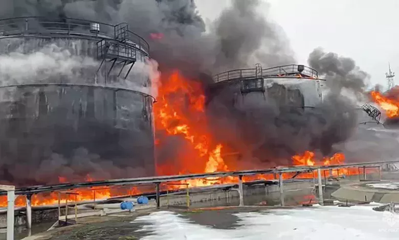 Ucrania atacó con drones un depósito de combustible en Rusia