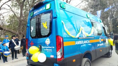 La ambulancia presentada por la Municipalidad.