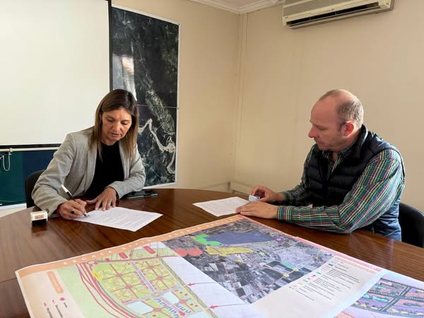 Firma de convenio para el desarrollo territorial de Cerrillos.