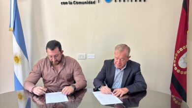 Firma de Convenio en Vaqueros.