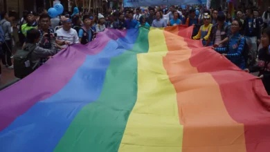 Hong Kong rechaza ley que reconocía derechos de parejas igualitarias casadas en el exterior