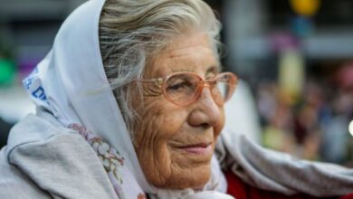 Murió Azucena Díaz, referente de Madre de Plaza de Mayo