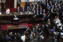Legislativos exigen que el auxilio financiero de EE.UU. debe pasar por el Congreso