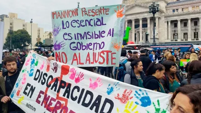 Promulgaron la ley que declara la emergencia en discapacidad hasta 2026