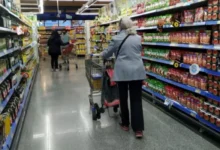 Nación amplía descuentos para jubilados en supermercados y farmacias