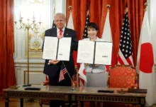 Trump firma un acuerdo con Japón para asegurar abastecimiento de minerales críticos