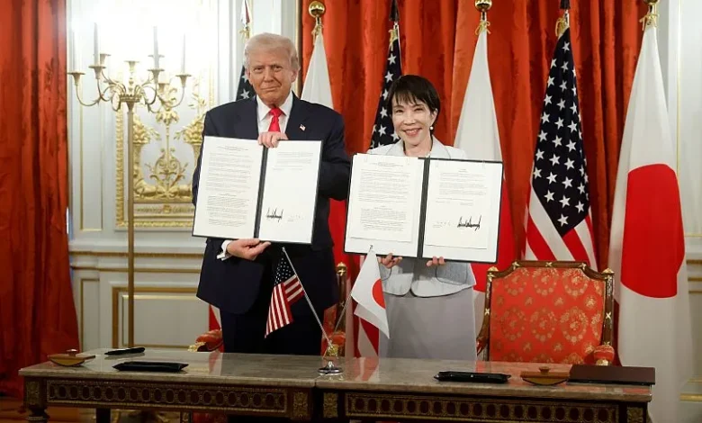 Trump firma un acuerdo con Japón para asegurar abastecimiento de minerales críticos