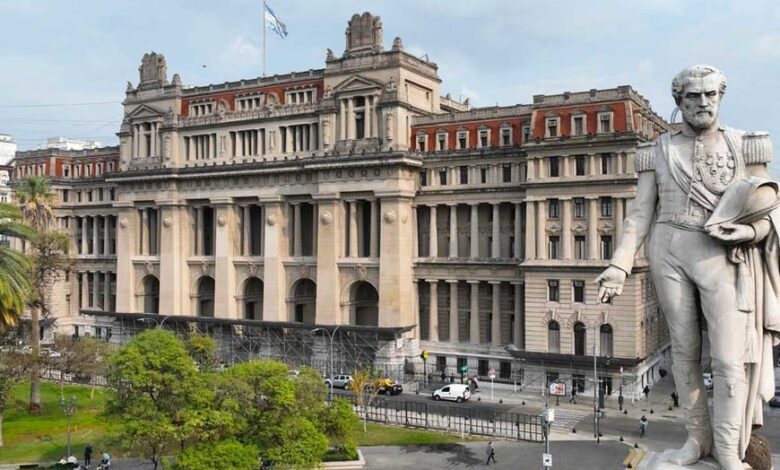 La Corte citó a Nación y a La Pampa por deuda previsional